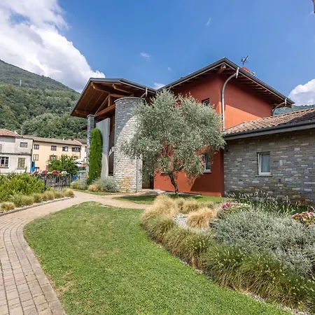 アパートホテル Spluga 